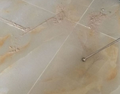 宜秀瓷砖空鼓维修公司分享粘合剂选择不当在瓷砖铺贴过程中可能导致以下问题
